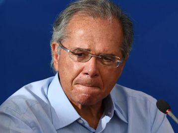 Anonymous vaza dados de Paulo Guedes, Olavo de Carvalho e mais