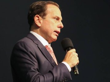Covid-19: Brasil estará imunizado em fevereiro, diz governador de SP