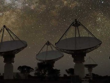 Sistemas onde pode haver vida inteligente aumentam para 280 mil