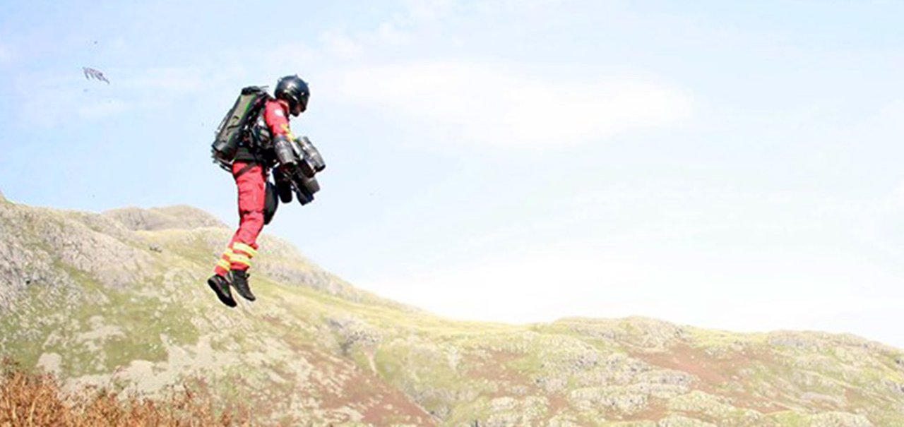 Paramédicos testam jetpack para resgates em locais remotos [Vídeo]