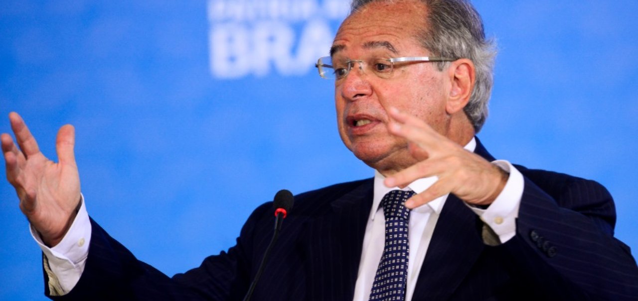 Paulo Guedes diz que Brasil terá uma moeda digital em breve