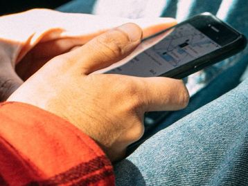 Uber fica fora do ar para motoristas e passageiros nesta terça (10)