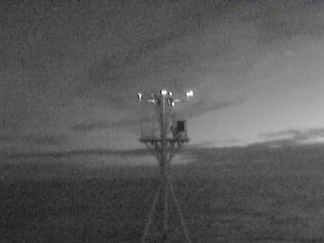 Bola de fogo risca o céu australiano e cai no mar; veja o vídeo
