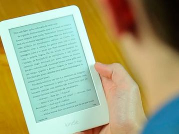 Kindle com iluminação embutida por R$ 260 vale a pena?