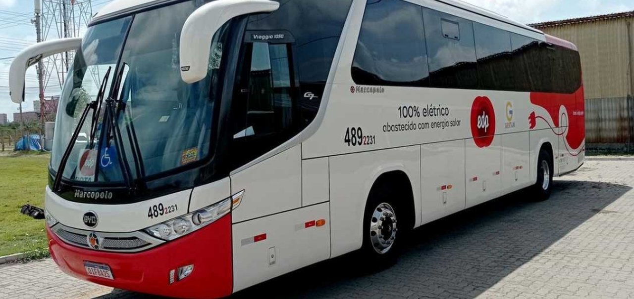 Ceará recebe 1º ônibus 100% elétrico movido a energia solar