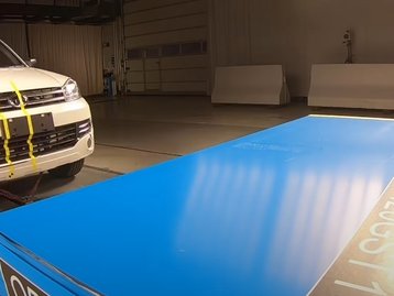 Você sobreviveria a uma batida no 'carro mais perigoso do mundo'? [Vídeo]