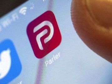 Parler entra com ação judicial contra a Amazon para voltar ao ar