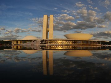 Deputado quer regulamentar criptomoedas no Brasil