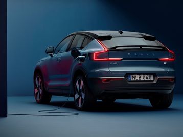 Volvo anuncia o C40, seu novo SUV 100% elétrico 