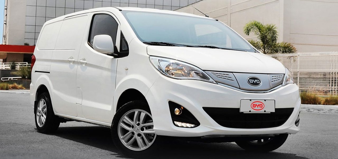 Chinesa BYD lança modelo atualizado de furgão elétrico no Brasil