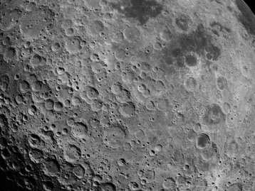China e Rússia oficializam acordo para construção de base lunar 