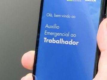 Câmara aprova auxílio emergencial que deve ser de R$ 175 a R$ 375