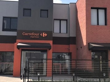 Carrefour inaugura lojas sem atendentes em SP; veja como funciona