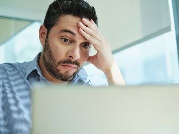 5 situações que muita gente já passou trabalhando ou tendo aulas em casa