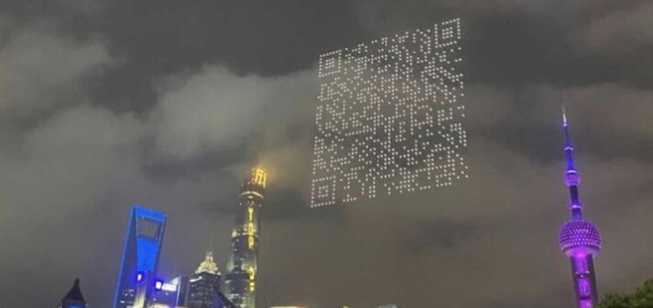 Drones formam QR Code gigante para baixar jogo na China