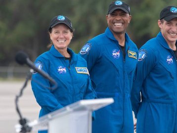 SpaceX Crew-1 volta à Terra nesta quarta (28); acompanhe ao vivo