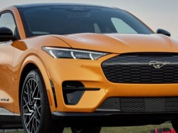 Ford começa a vender Mustang elétrico mais potente por US$ 60 mil