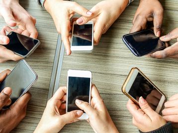 Como vender seu celular usado na internet com rapidez e segurança