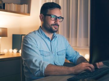 Home office ainda é para poucos, segundo dados