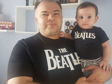 Cartas escondidas por pai em discos dos Beatles viraliza