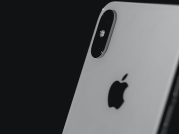 Documento mostra como polícia dos EUA consegue invadir iPhones