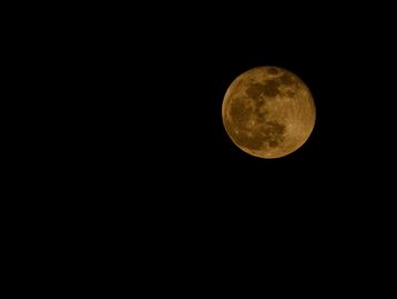 'Superlua de Morango' ficará visível nesta quinta-feira (24)