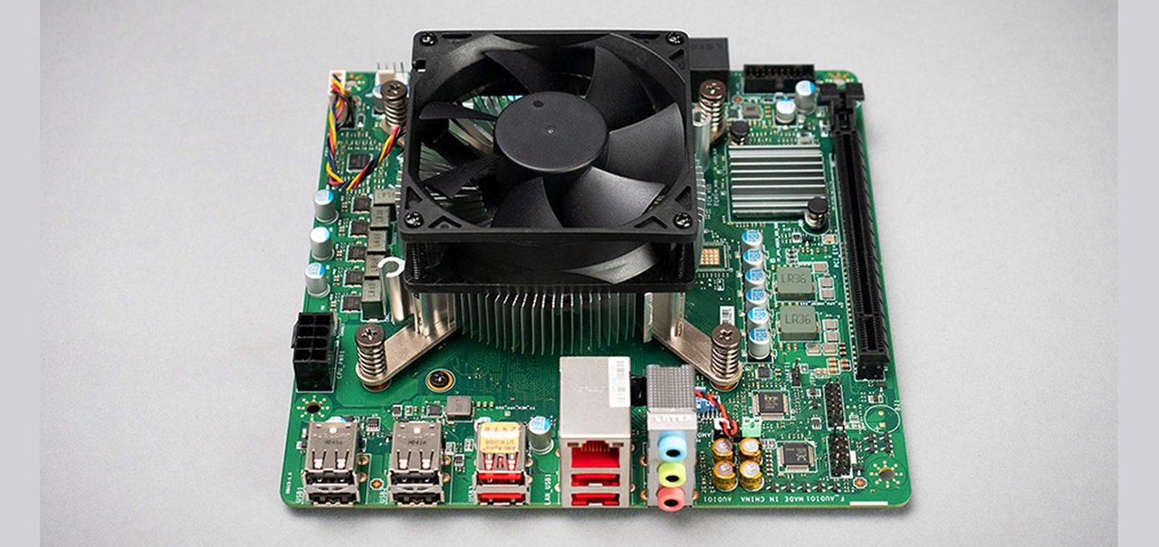 AMD lança kit desktop 4700S com peças recicladas do Xbox Series X