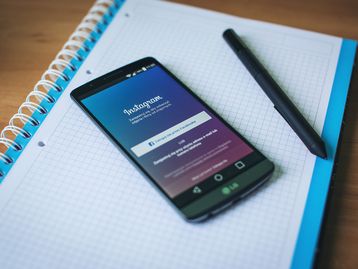 Como colocar preço nas fotos de produtos no Instagram