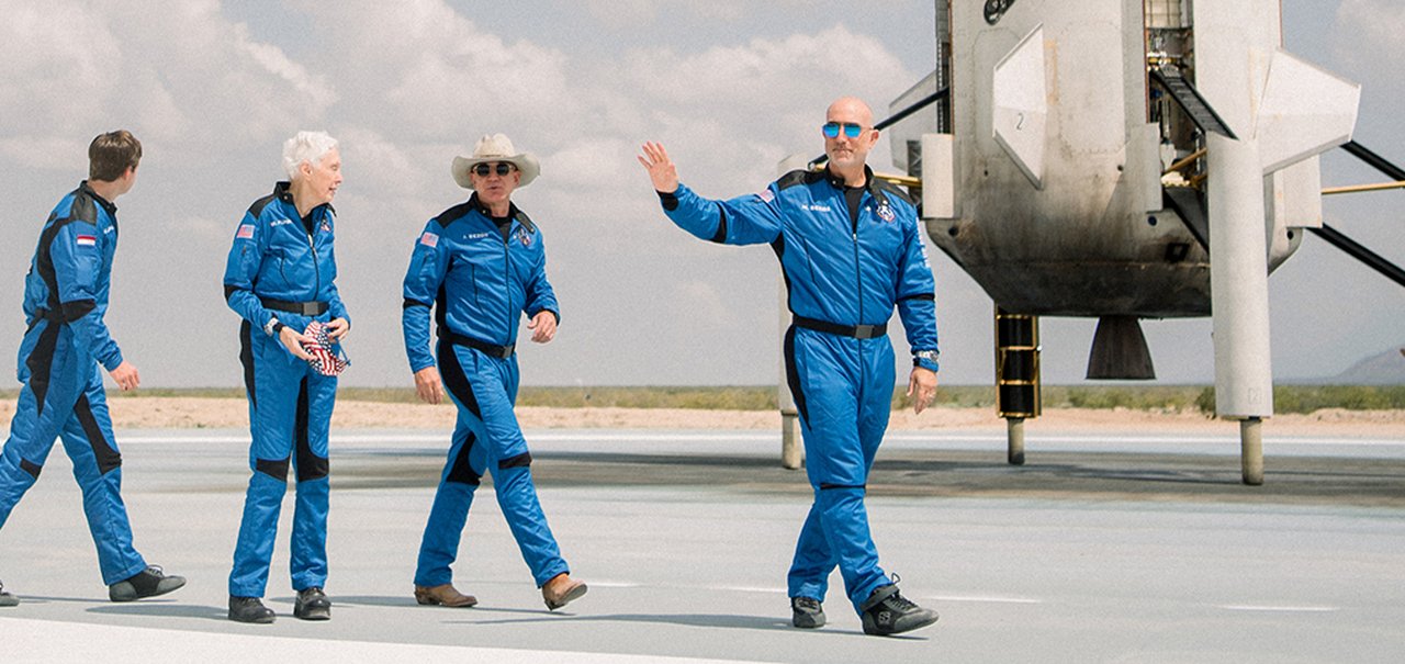 Jeff Bezos e Branson podem não ser astronautas, segundo a FAA