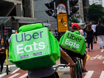 Prefeito de SP sanciona lei com nova taxa para Uber e iFood