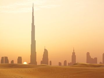 Dubai usa tecnologia para criar chuvas e combater calor