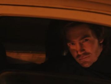 Ted Bundy: ator de One Tree Hill se transforma no assassino em trailer