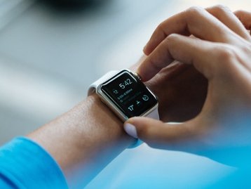 Cientistas apresentam smartwatch que se dissolve na água
