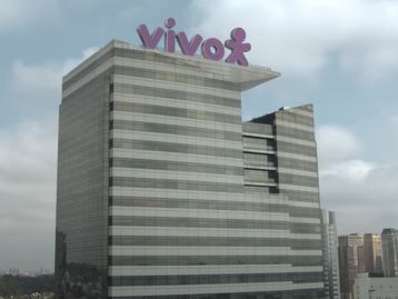 Vivo lança novo plano selfie com Amazon Prime