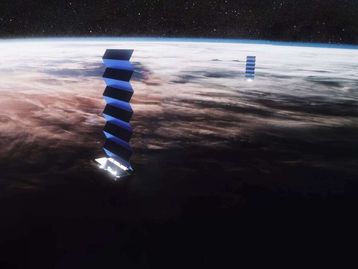 Satélites da SpaceX têm congestionado o espaço; entenda o perigo