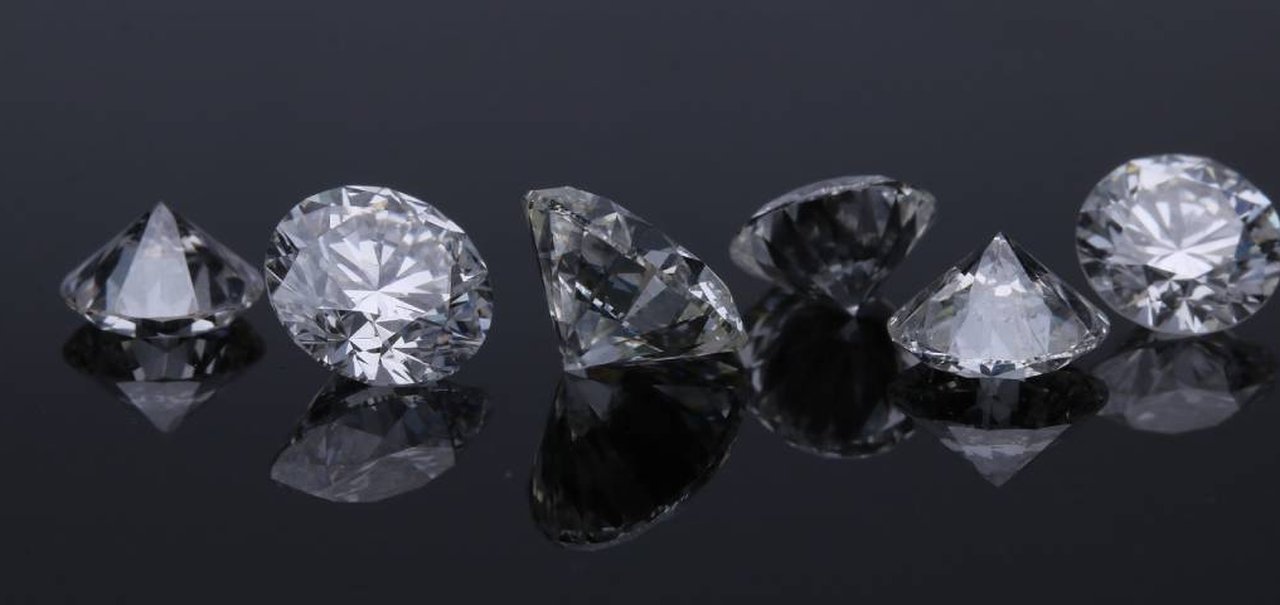 Novo vidro mais duro que diamante é apresentado por cientistas