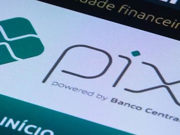 PIX: bancos querem regras flexíveis para impedir golpes e roubos