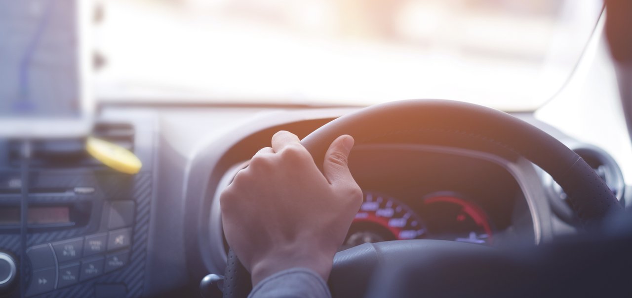 Não consegue achar uma corrida no Uber ou na 99?
