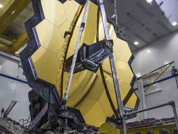 James Webb: com teste completo, telescópio segue para espaçoporto