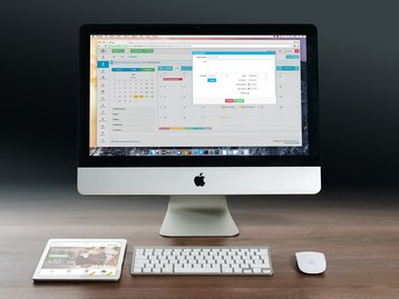 Apple preza pela privacidade de clientes, mas não de funcionários