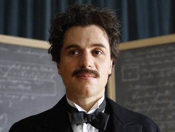 Star+: série sobre a vida de Albert Einstein está disponível no streaming