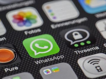 Apesar da criptografia, WhatsApp acessa mensagens denunciadas