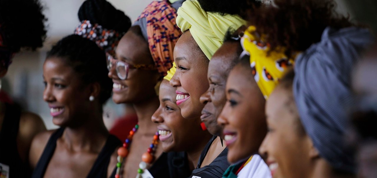 Microsoft abre vagas em programa de tecnologia para mulheres negras