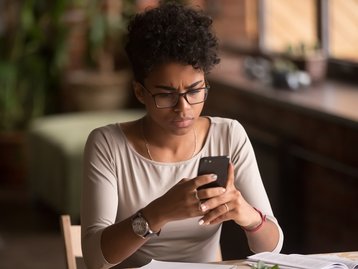 Telemarketing chato: por que recebemos tantas ligações e SMS?