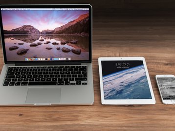Apple orienta técnicos a fazer reparos caros desnecessários