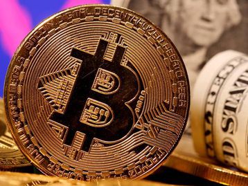 Bitcoin dispara acima dos US$ 47 mil após liquidação de usuários