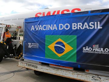 CoronaVac não deve ser usada em 2022 no Brasil, diz Ministério da Saúde