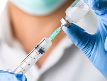 Vacinas contra covid-19 não causam Aids; saiba o que diz a ciência