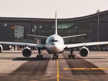 Como comprar passagens aéreas baratas na Black Friday 2023?