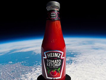 Empresa lança ketchup feito com 'tomates marcianos'